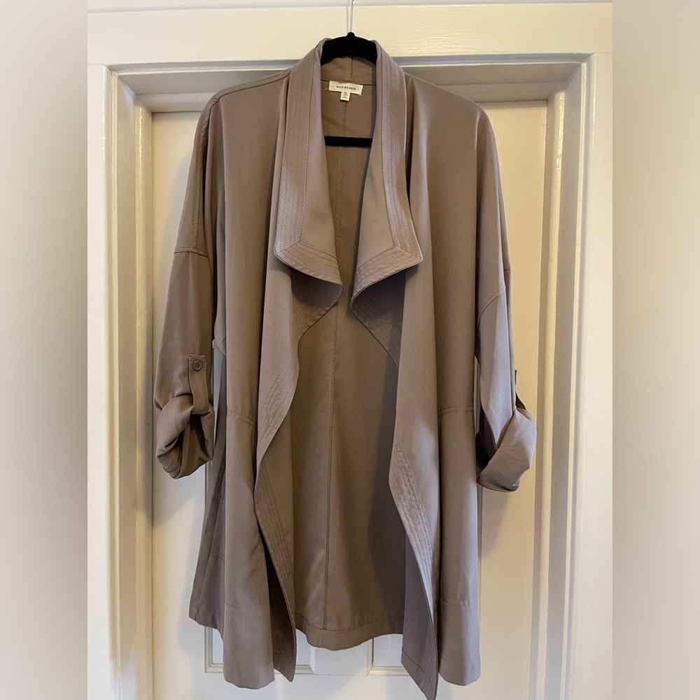 XL Max Studio all-season duster